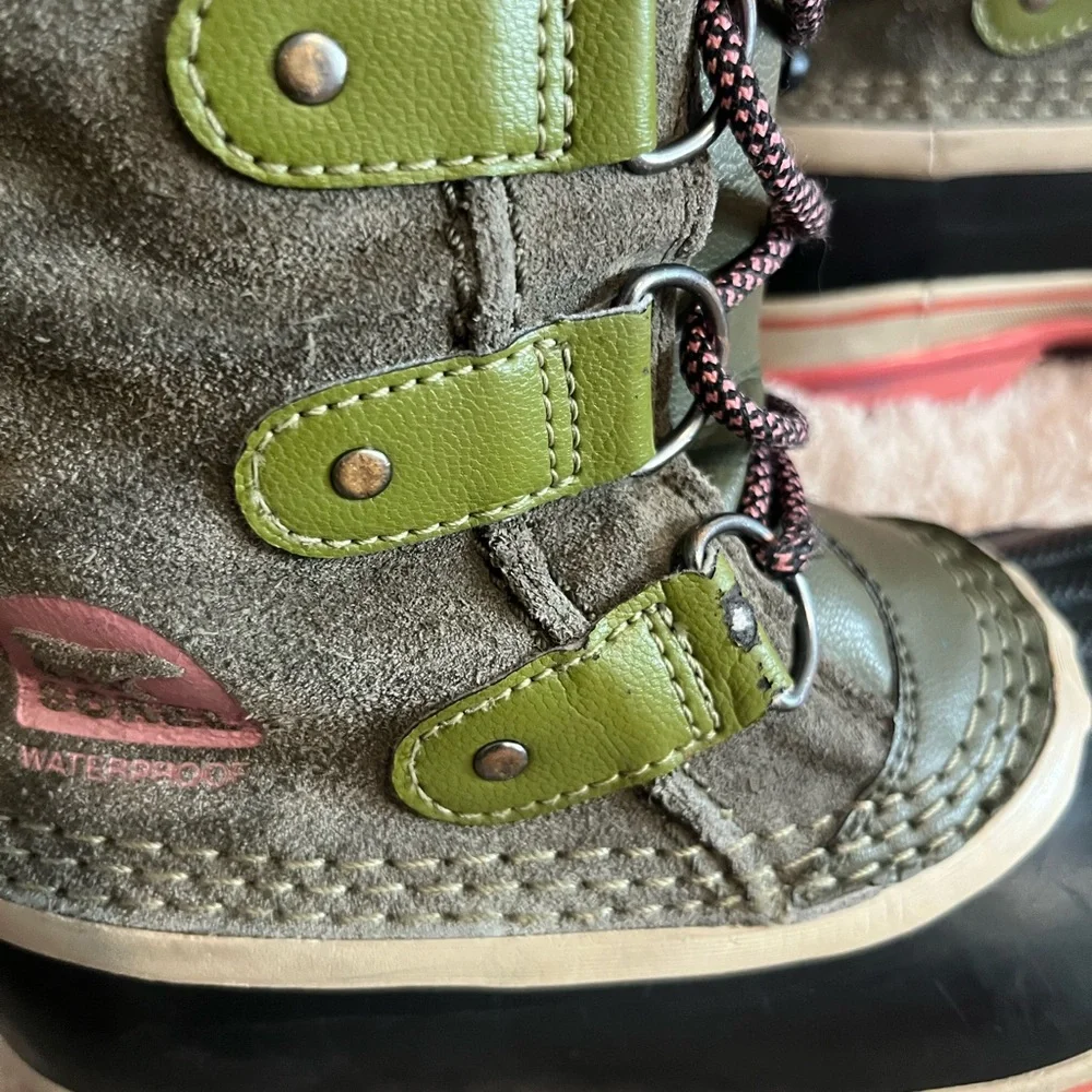 Sorel boots for girls - Picture 7 of 10